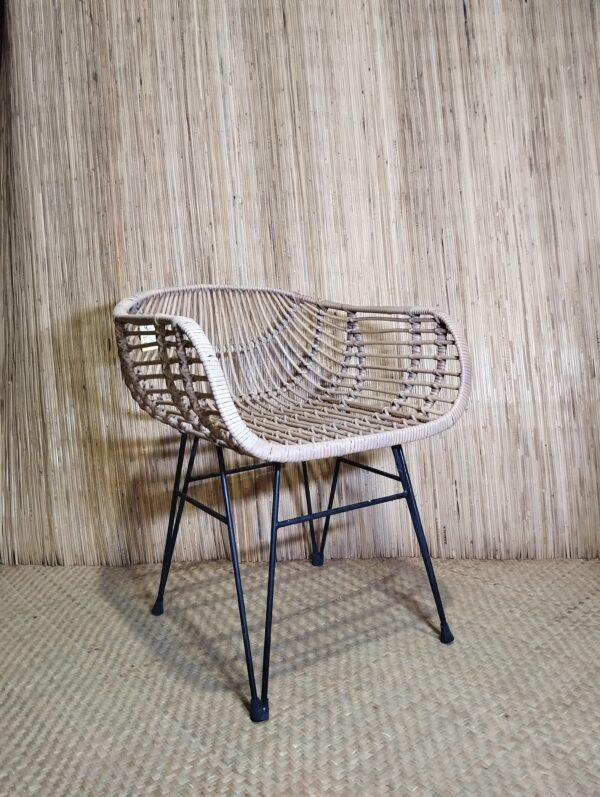 Maila Chair - Metal Synthetic