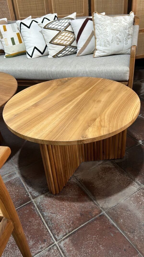 Round Coffee Table - Jari Jari Leg
