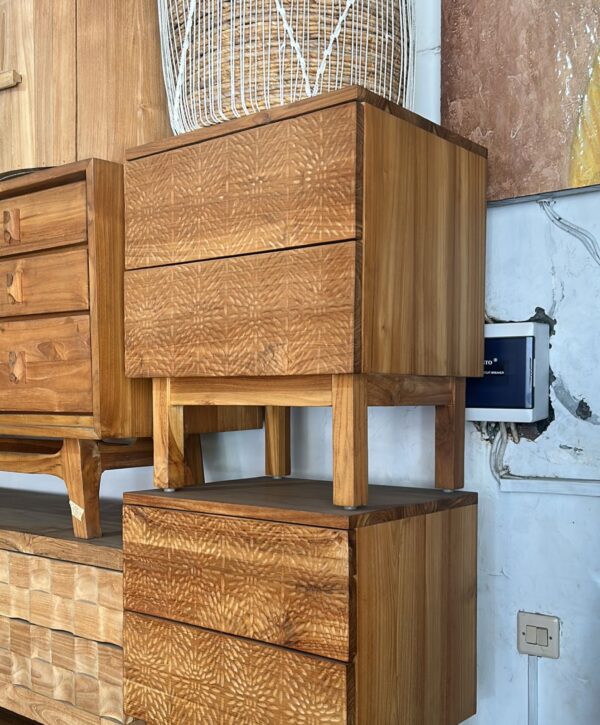 Side Table 2 Drawers Motif