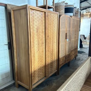 Wardrobe With Carving - Full Teakwood