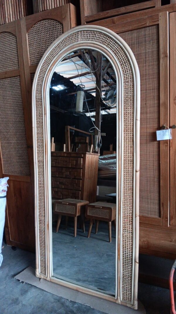 Rattan Frame Mirror - Standing