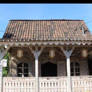 For Sale - Indonesian Gladak House