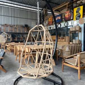 Hanging Chair With Rattan 2