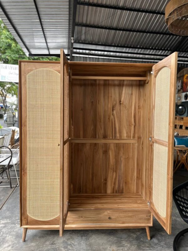 Wardrobe 3 Doors - Teakwood Rattan - Gambar 2